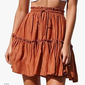 High waisted ruffle skirt